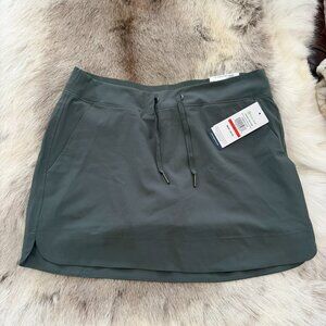 Gaiam Athletic Skort Gray Size S NWT